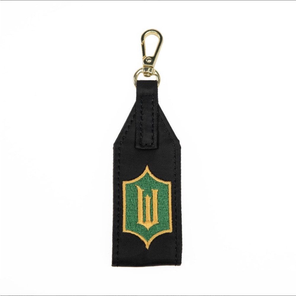 Lug x Wicked Oversized Puller with Clasp